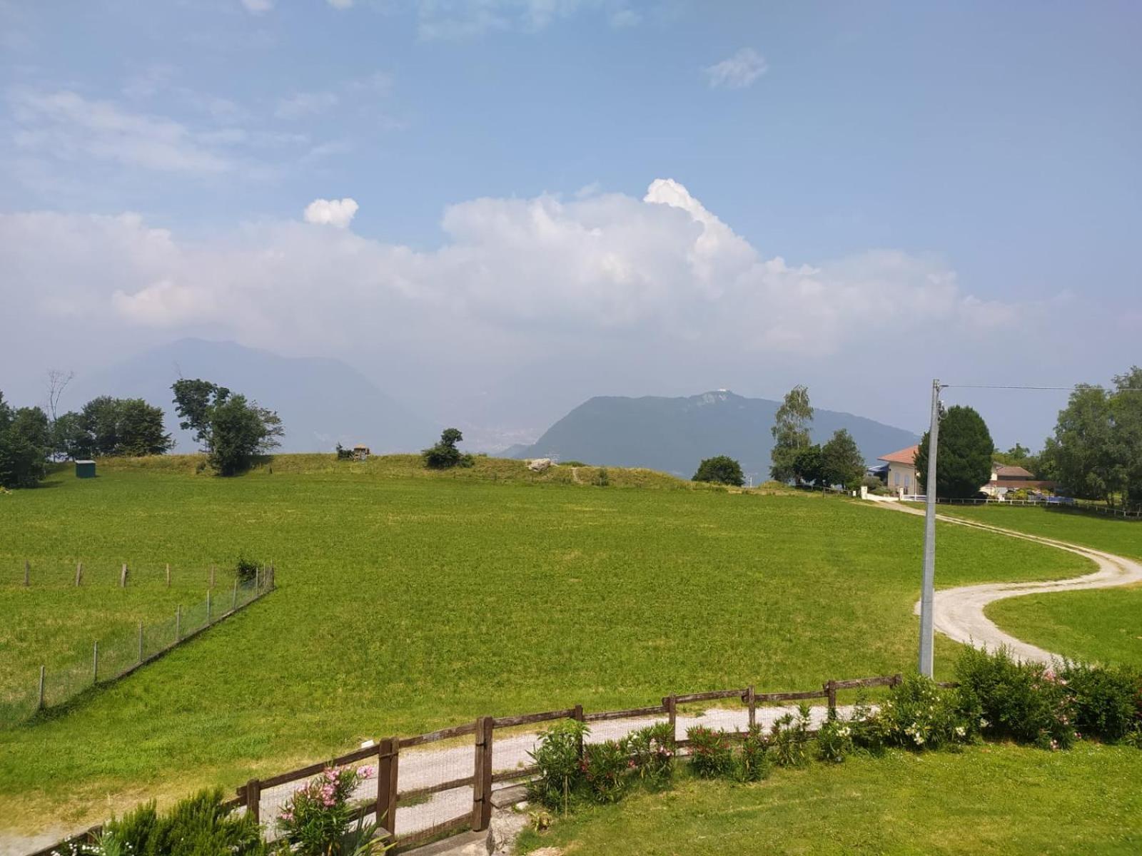 Panoramic Green Valley 苏尔扎诺 外观 照片